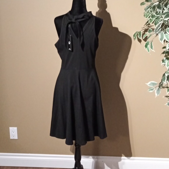 Sz M Halter Neck Stretch Sleeveless Casual Dress - Picture 5 of 9